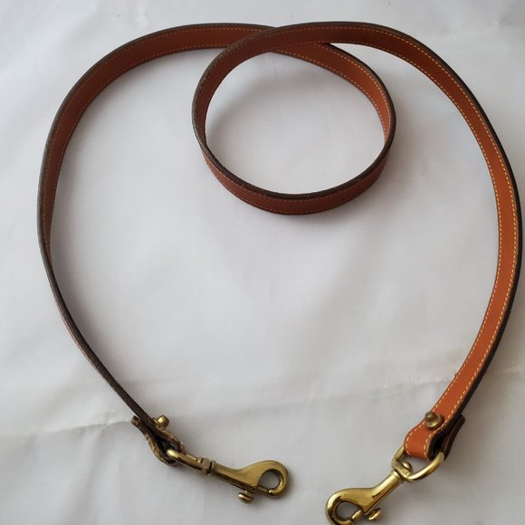 DOONEY & BOURKE All Weather Leather Black and Brown Shoulder Bag - Picture 12 of 16